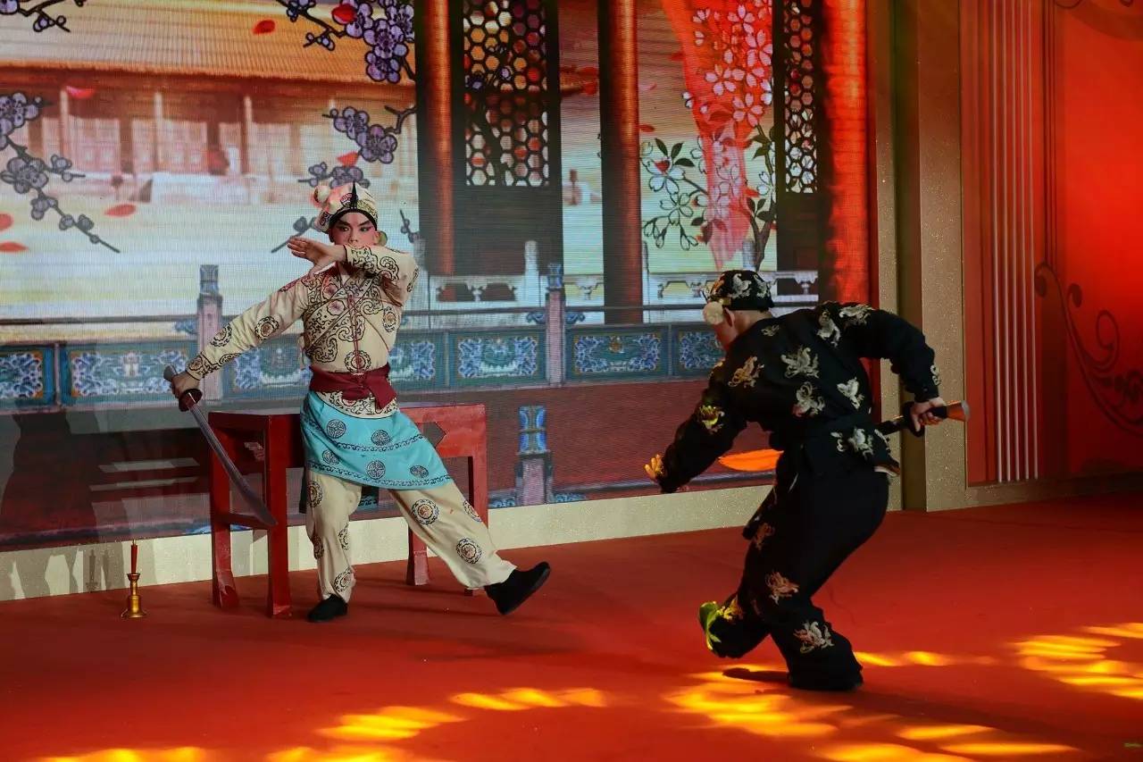 上海话剧艺术学院_上海戏曲学校话剧_上海话剧表演